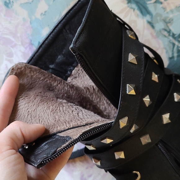 Nuraxy Studded Strap Platform boots - Picture 5 of 5